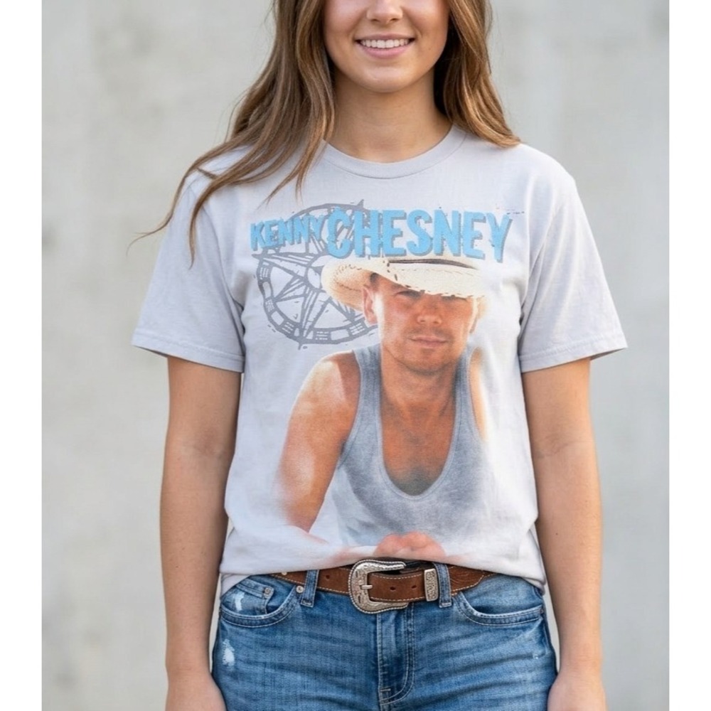 Kenny Chesney Concert‎ Tour Graphic T-Shirt Gray Organic Cotton Large